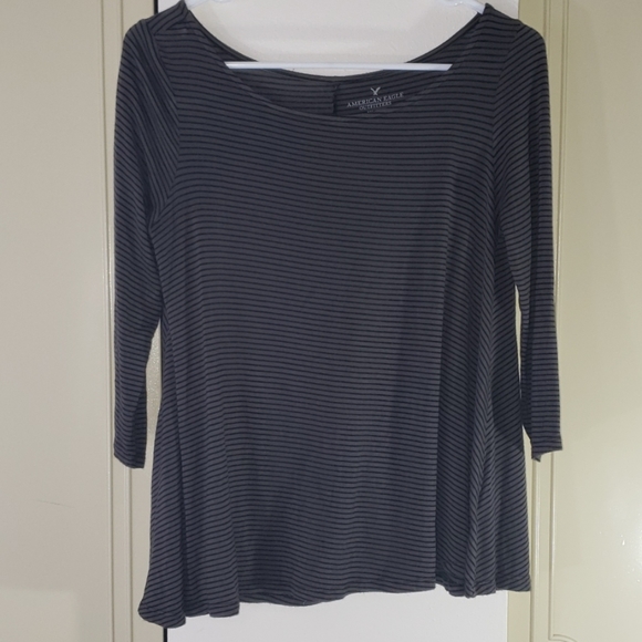 American Eagle Outfitters Tops - American Eagle flowy striped top